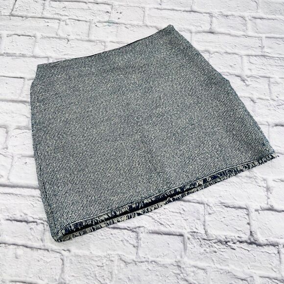 Banana Republic Mini Skirt Women's Size 10 Dark Blue Raw Hem Metalic Tweed - Picture 1 of 9